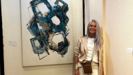 Vivi Berthet presenta en BADA 2025 su obra abstracta con pintura asfáltica