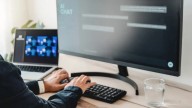 Demandan a OpenAI, creador de ChatGPT, por 'ayudar' a encontrar formas de quitarse la vida a adolescente en Estados Unidos
