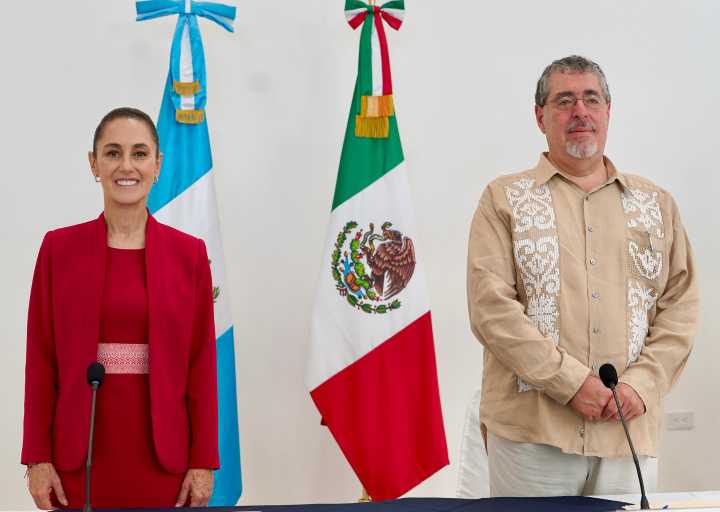 Sheinbaum y Arévalo anuncian expansión del Tren Maya a Guatemala