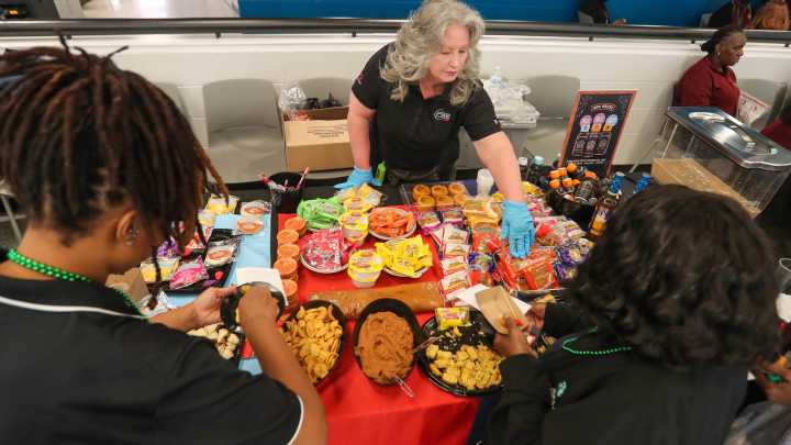 Support solutions-oriented journalism to tackle hunger in Savannah Amy Paige Condon