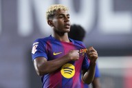 Yamal scores from penalty spot but Barcelona needs goalkeeper Joan García to leave Rayo with a point