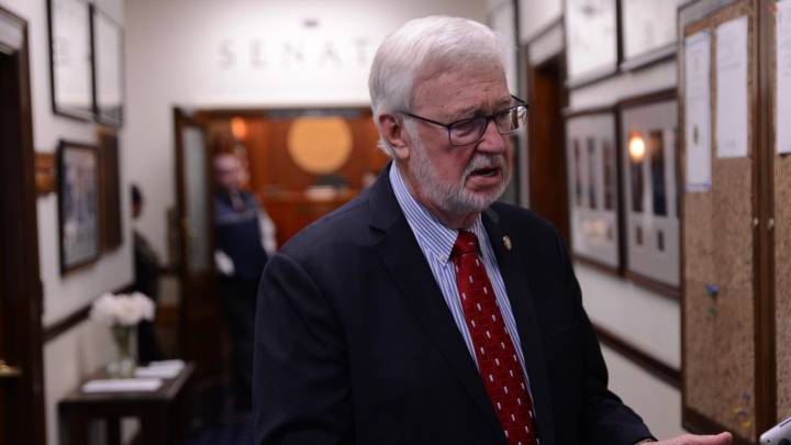 Special session continues in almost-empty Alaska Capitol building