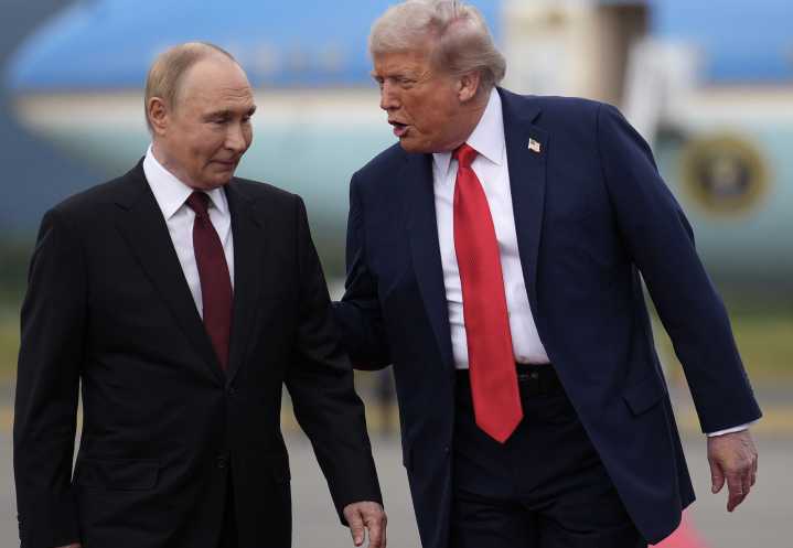 Deluded Trump Admits On A Hot Mic: 'Putin Wants To Make A Deal FOR Me'