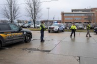 Muere en aparente suicidio madre de la autora del tiroteo en la escuela cristiana Abundant Life