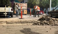 Gobierno de la Capital intensifica bacheo con el programa “Por Buen Camino”