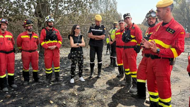 La UME regresa a Asturias ante la resistencia de las llamas