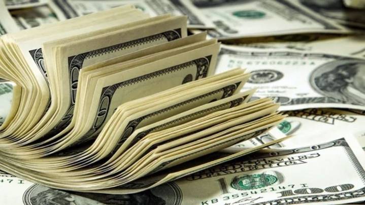 Simonetta: "Con el dólar calmo, la economía tiende a estar calma"