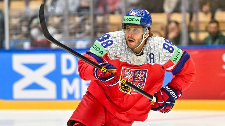 Pastrnak's offense, leadership key for Czechia's success in 2026 Olympics