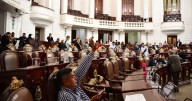 “¿Qué clase de actitud es esta?”: Diputados ignoran discurso de joven premiada