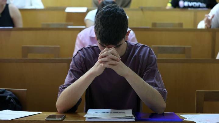 Casi cuatro de cada diez jóvenes independizados siguen necesitando ayuda económica