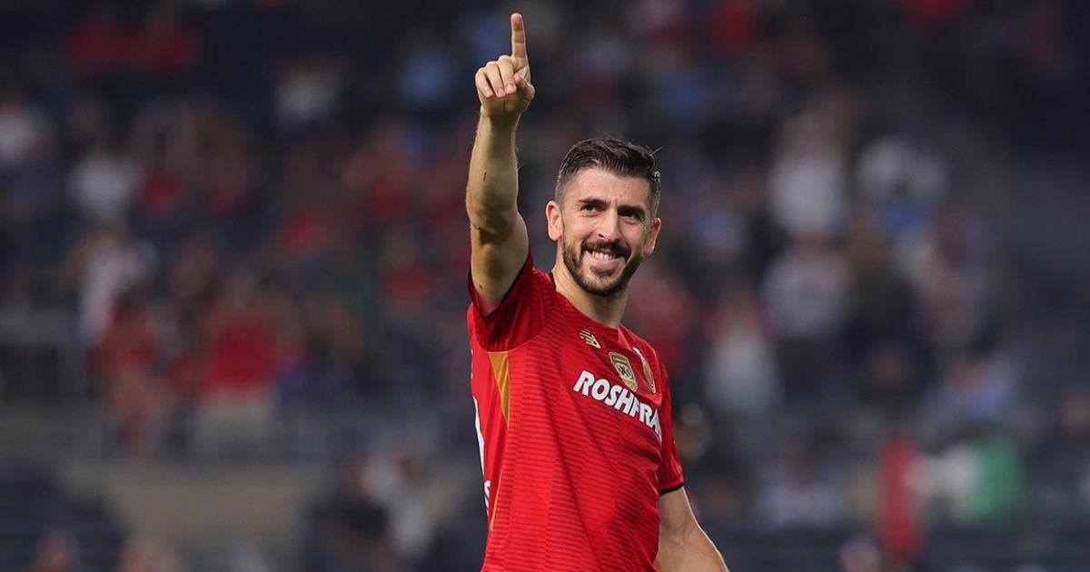 Toluca remonta, vence al New York FC y pone un pie en la siguiente fase