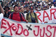 Avanza caravana migrante y llega a Pijijiapan, Chiapas