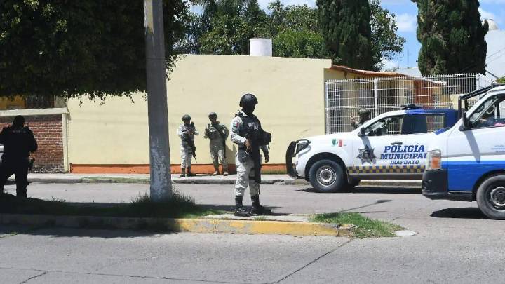 Presuntos asaltantes balean a mujer en Irapuato; muere en el hospital