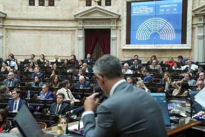 Coimas en Andis, Libra Gate y fentanilo, el triple frente de la oposición para acechar a los Milei