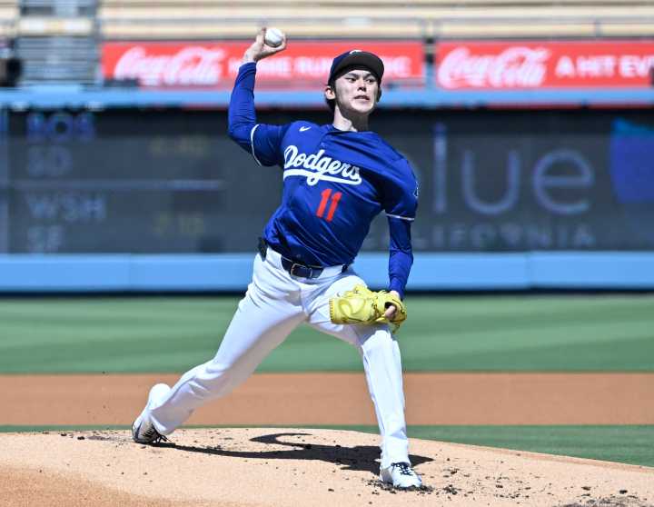 Dodgers’ Roki Sasaki faces hitters in simulated game