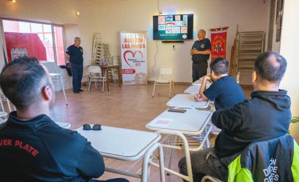 Personal municipal de Rawson se capacitó en primeros auxilios