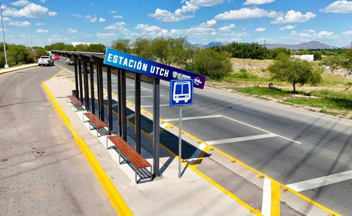 Se inaugura nuevo parabús en la Universidad Tecnológica de Chihuahua Sur