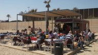 "El helado y la cerveza no se perdonan... y al final te arruinas": los españoles doblarán en 2025 sus gastos en vacaciones