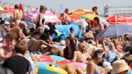 UK economy grows by better-than-expected 0.3% in second quarter