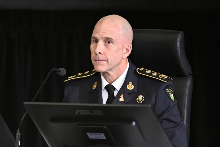 Top officer says Canada's laws are 'inadequate' to fight cross
