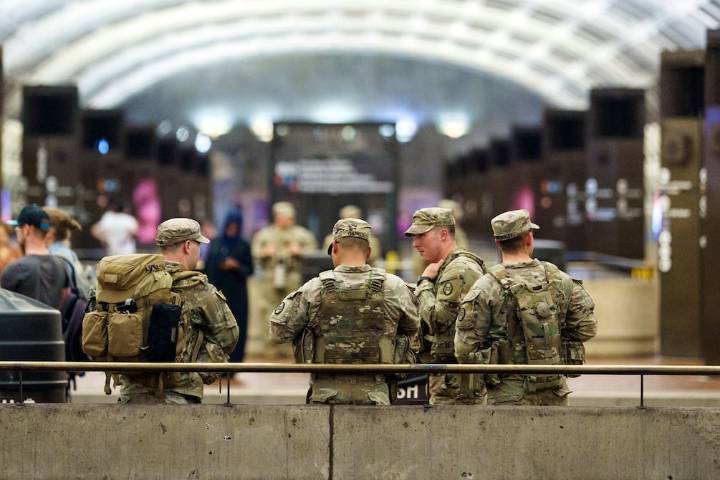 Donald Trump “saldrá esta noche” a patrullar las calles de Washington junto a tropas de la Guardia Nacional