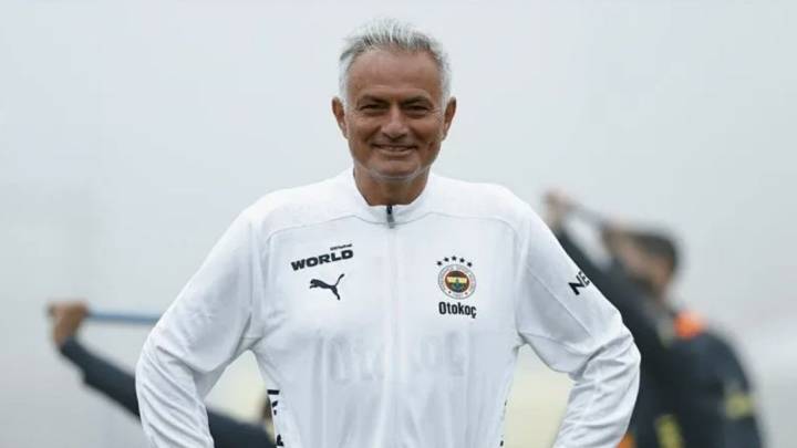 Fenerbahce despide a José Mourinho; Édson Álvarez, sin entrenador en Turquía
