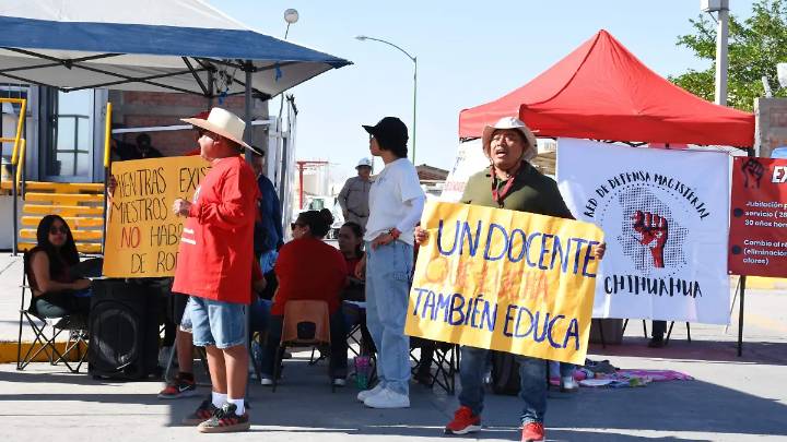 Toman maestros federales las instalaciones de Pemex en Juárez