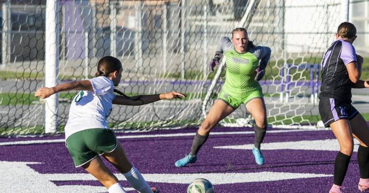 GALLERY: Green Canyon 3, Box Elder 2 girls soccer