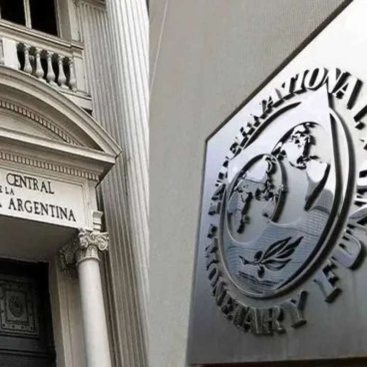 En medio del salto del dólar, el FMI aprobó la revisión del acuerdo con la Argentina y desembolsará otros u$s2.000 millones