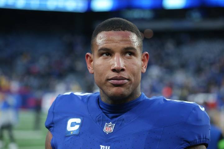 Deadspin | Dolphins activate TE Darren Waller from PUP list