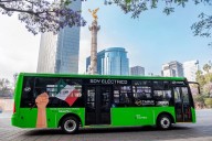 Visita IMOVEQROO la planta MegaFlux en su primer acercamiento de los autobuses eléctricos Taruk fabricados en México