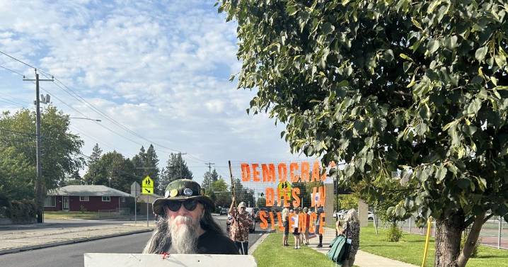 70 protestors show their support for KSPS public television Friday afternoon