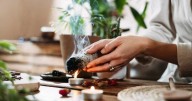 Rituales simples para atraer buena energía a tu casa