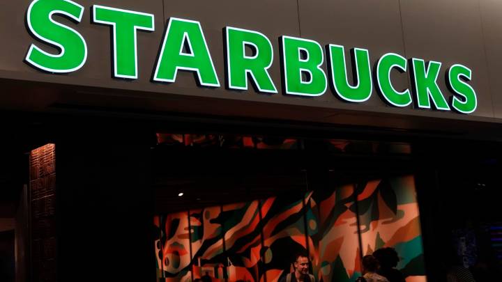 Baird upgrades Starbucks, says the turnaround picture is becoming clear