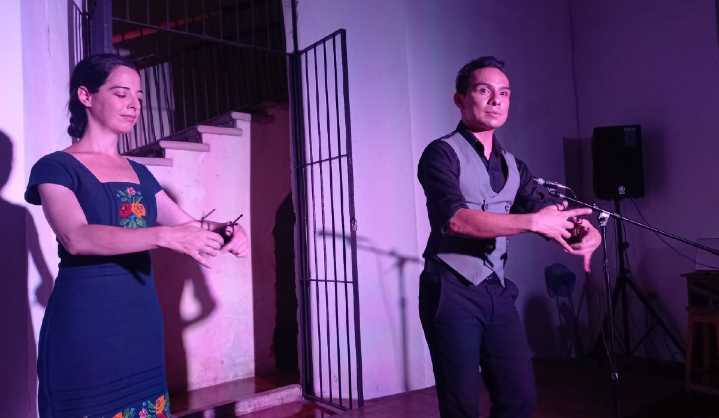 Cautivan las castañuelas de Jenaro Sosa y Rocío Maza