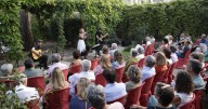 Sterlin emociona en Can Prunera con su particular homenaje a Leonard Cohen