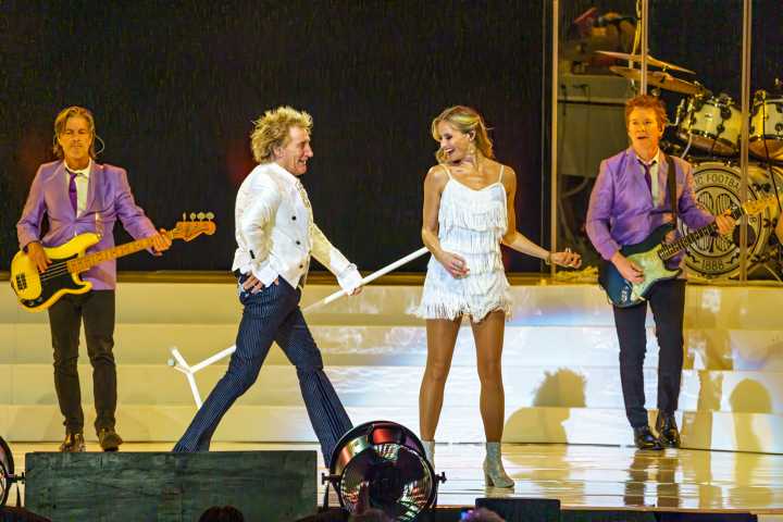 Photos: Rod Stewart and Cheap Trick perform at Ameris Bank Amphitheatre
