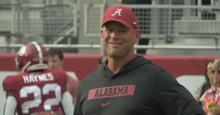 No. 8 Alabama aims to overcome road woes against rebuilding Florida State in opener
