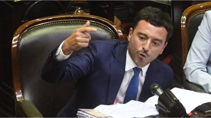El radical Rodrigo de Loredo se baja del barco libertario: "Estaba dispuesto a acompañarlos pero no a cualquier precio"
