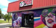 Roanoke considers $20,000 fee for vape shops