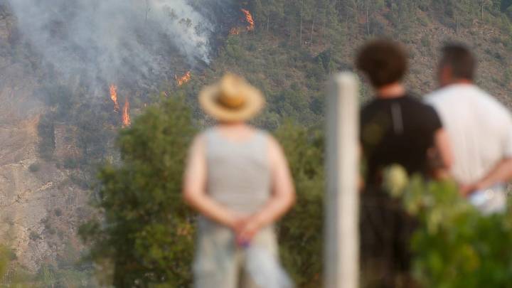El incendio de Larouco ya es el mayor de la historia de Galicia con 20.000 hectáreas arrasadas