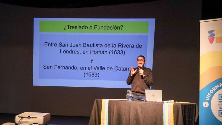 Destacado inicio del ciclo "Compartiendo Saberes"