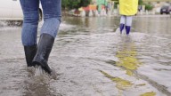 Inundación deja al menos ocho muertos y cuatro desaparecidos en región montañosa de China