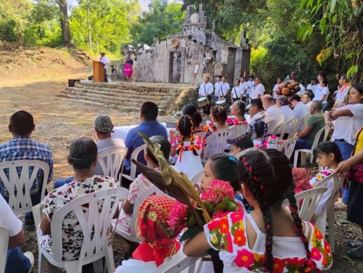 Teatro antiguo de Jalpilla, fue testigo del Día de los Pueblos Indígenas