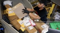 Correos de 25 países frenan envíos a EU por aranceles