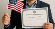 EE.UU. endurece reglas para inmigrantes que buscan la ciudadanía