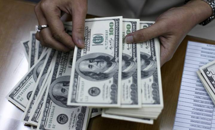 El dólar tuvo otro pico este lunes: a cuánto cotizó en Mendoza