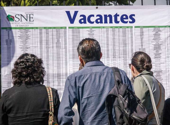 Desocupación pega más a mujeres y jóvenes en 2025