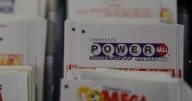 Powerball frenzy sends crowds of hopefuls into Georgia