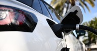 After a freeze, Trump administration reluctantly agrees to fund EV chargers